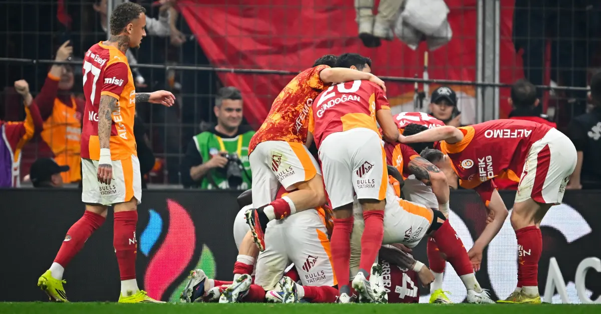 Cimbom’dan şampiyonluk yolunda kritik zafer: Galatasaray 3-0 Fenerbahçe